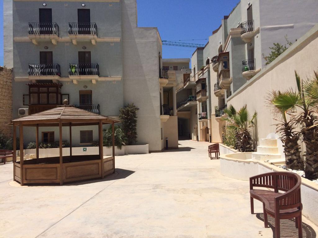 Marble Arch Home Saint Julian's Екстериор снимка