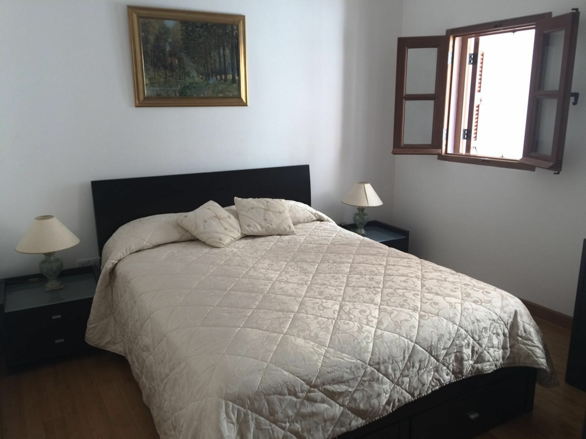 Marble Arch Home Saint Julian's Екстериор снимка